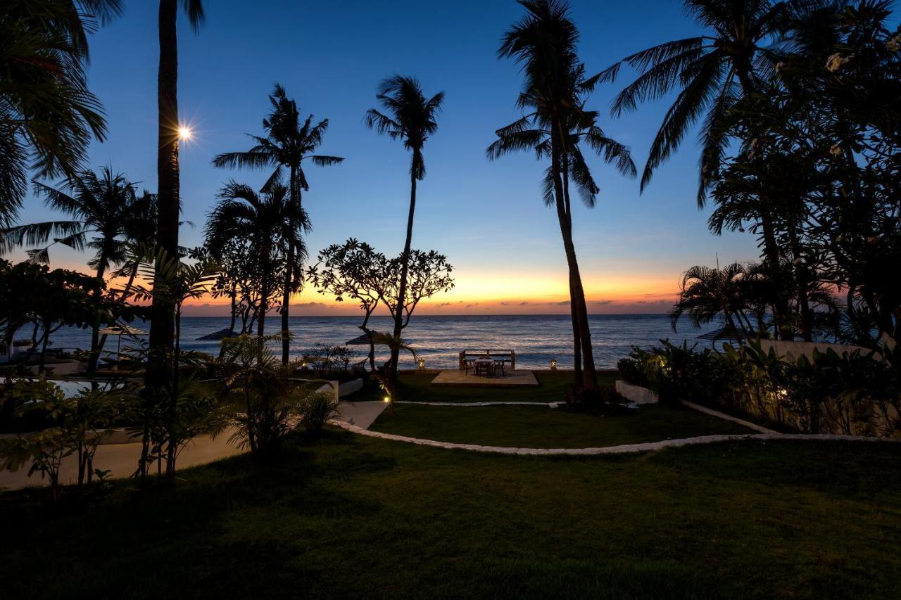 Kanna Seafront Estate Tulamben エクステリア 写真